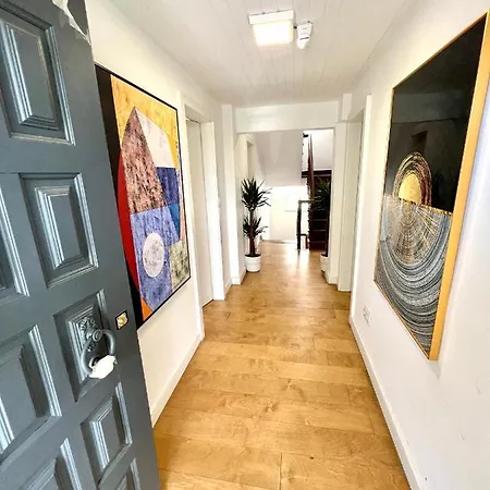 Oeiras Beach Guest House Homestay *
