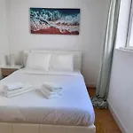 Oeiras Beach Guest House Oeiras