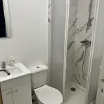 Oeiras Beach Guest House Homestay *