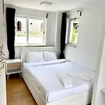 Homestay Oeiras Beach Guest House *