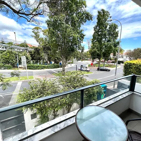 Проживание в семье Oeiras Beach Guest House Оэйраш