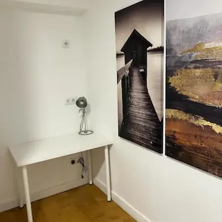 Quarto em Acomodações Particulares Oeiras Beach Guest House