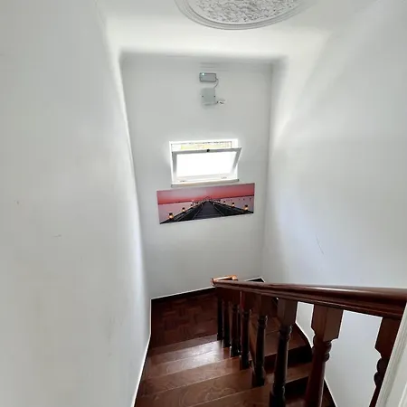 Oeiras Beach Guest House *