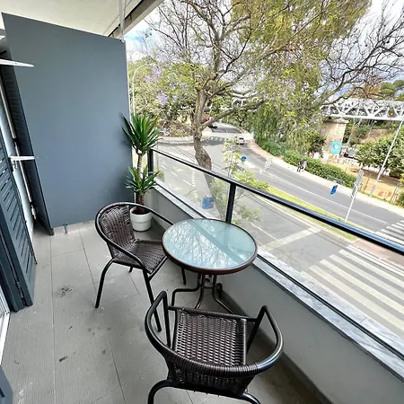 ホームステイ Oeiras Beach Guest House *