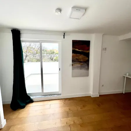 Oeiras Beach Guest House *