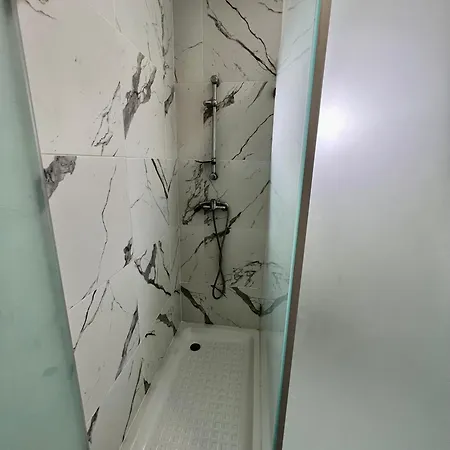 Oeiras Beach Guest House Проживание в семье *