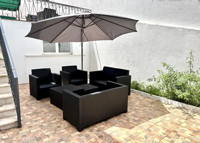 Oeiras Beach Guest House *