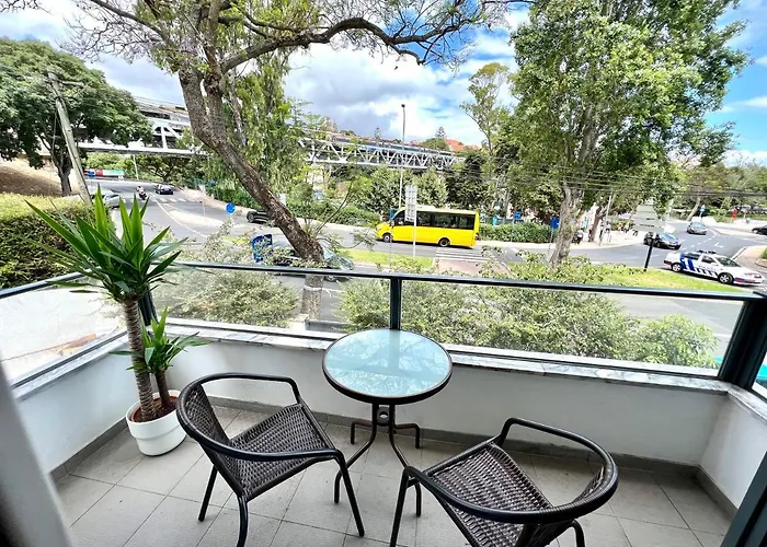 Oeiras Beach Guest House * オエイラス