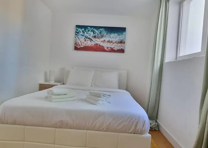 Oeiras Beach Guest House ホームステイ