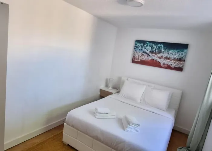 ホームステイ Oeiras Beach Guest House
