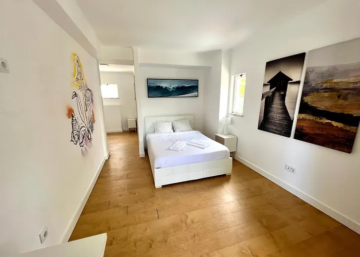 Oeiras Beach Guest House * オエイラス