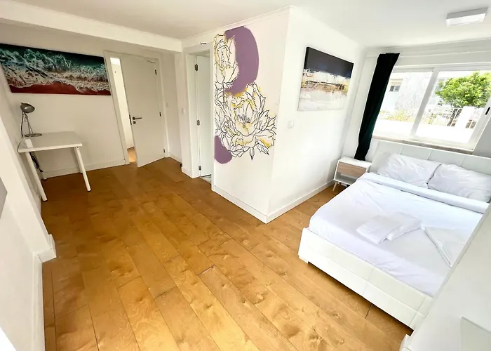 Oeiras Beach Guest House ホームステイ オエイラス